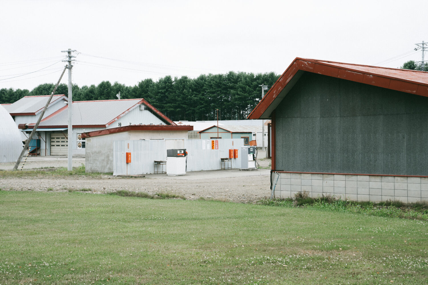 職員用の燃料倉庫ってところでしょうか